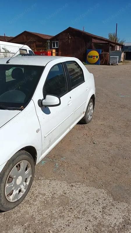 Second-hand Dacia Logan 75 CP (55 kW) 2012 Berlinǎ