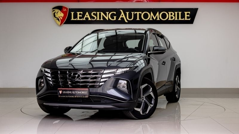 Gri Utilizat 2021 Hyundai Tucson SUV | 24.990 EUR (Super Preț) - Imagine 1/4