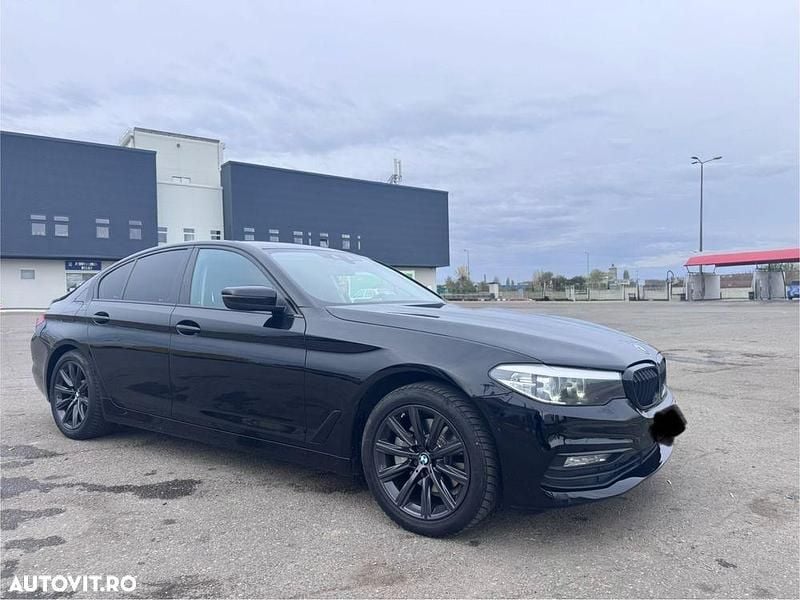 Culoarenegru Utilizat 2018 BMW 520 Berlinǎ | 16.900 EUR - Imagine 1/4