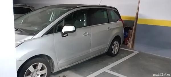 Utilizat 2011 Peugeot 5008 Break | 3.750 EUR (Super Preț) - Imagine 1/4