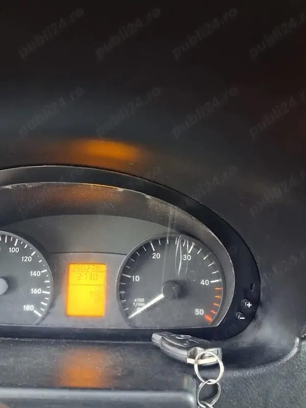 Second-hand Mercedes Sprinter 120 CP (88 kW) 2014