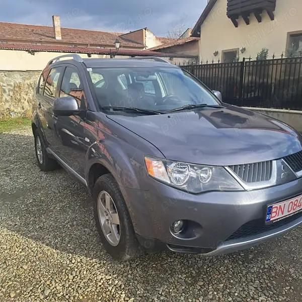 Second-hand Mitsubishi Outlander 140 CP (102 kW) 2009 SUV