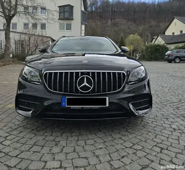 Utilizat 2018 Mercedes E400 Break | 31.500 EUR - Imagine 1/4