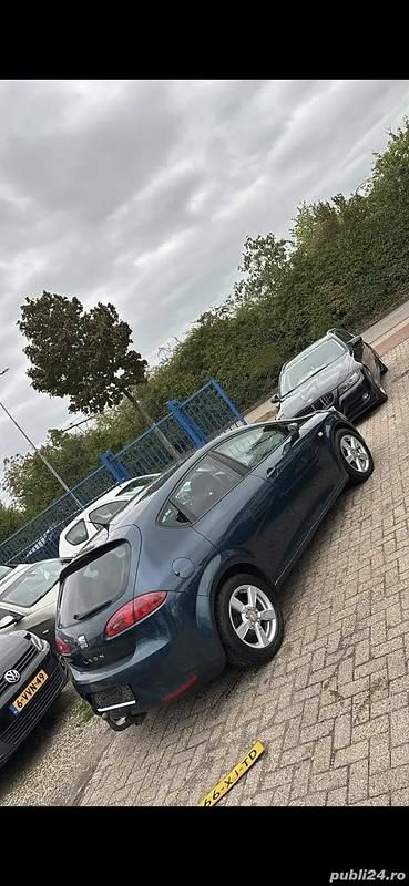 Utilizat 2008 Seat Leon Hatchback | 3.900 EUR (Preț OK) - Imagine 1/4