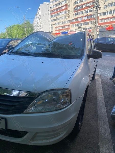 Utilizat 2009 Dacia Logan Berlinǎ | 1.200 EUR (Super Preț) - Imagine 1/4