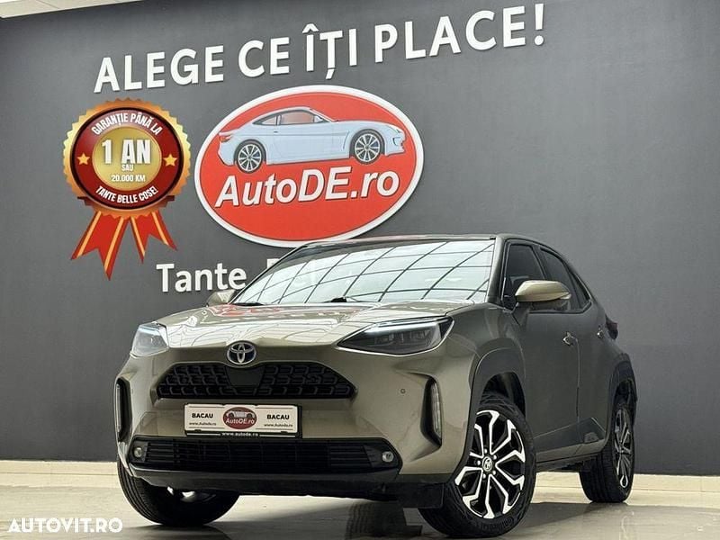 Culoareverde Utilizat 2022 Toyota Yaris Cross SUV | 21.990 EUR (Preț OK) - Imagine 1/4