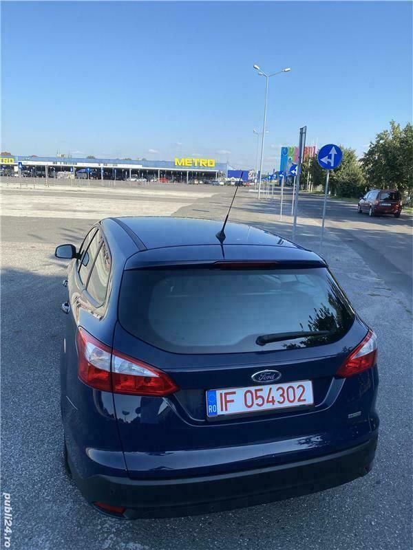 Second-hand Ford Focus 125 CP (91 kW) 2013 Albastru Break