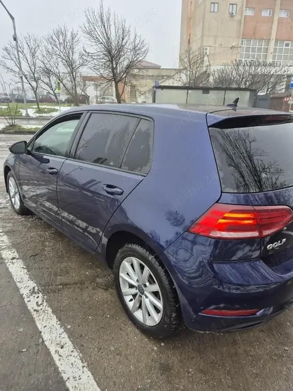 Second-hand VW Golf VII 115 CP (84 kW) 2020 Hatchback