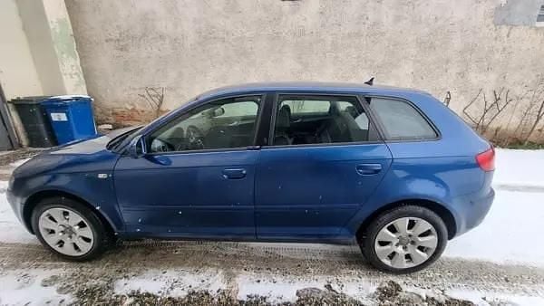Second-hand Audi A3 105 CP (77 kW) 2005 Albastru Hatchback