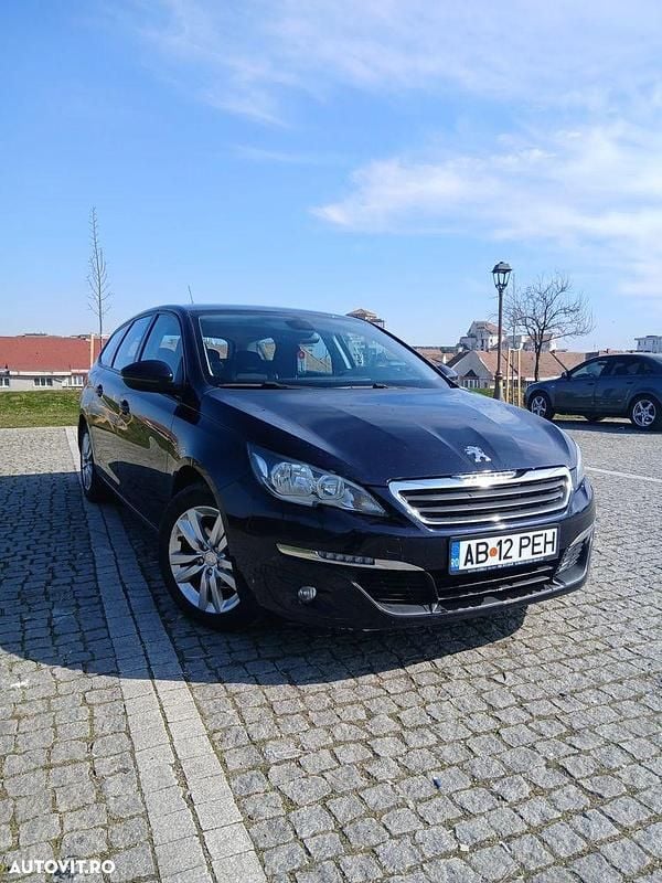Second-hand Peugeot 308 Business-Line 120 CP (88 kW) 2016 Culoarealbastru Break