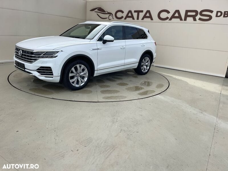 Second-hand VW Touareg Elegance 286 CP (210 kW) 2019 Alb SUV