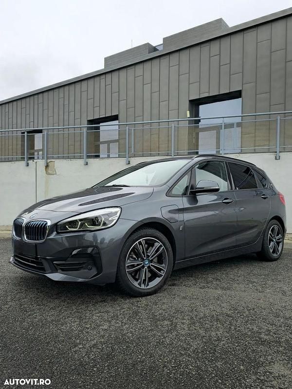 Culoaregri Utilizat 2018 BMW 225 Comfort Edition Monovolum | 16.200 EUR - Imagine 1/4
