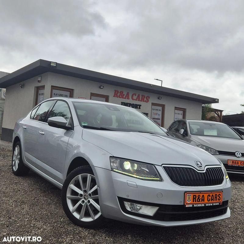 Culoaregri Utilizat 2013 Skoda Octavia Ambition Hatchback | 7.999 EUR (Preț OK) - Imagine 1/4