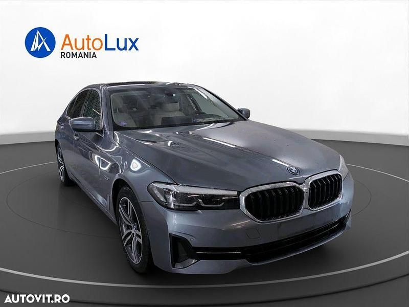 Second-hand BMW 520 Sport Line 204 CP (150 kW) 2022 Culoaregri Berlinǎ