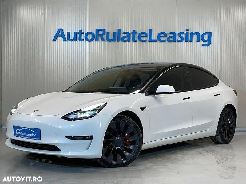 Culoarealb Utilizat 2021 Tesla Model 3 Berlinǎ | 30.490 EUR (Preț bun) - Imagine 1/4