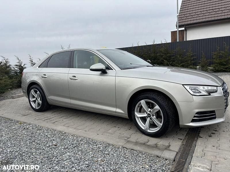 Second-hand Audi A4 Design 190 CP (139 kW) 2016 Culoarealte culori Berlinǎ