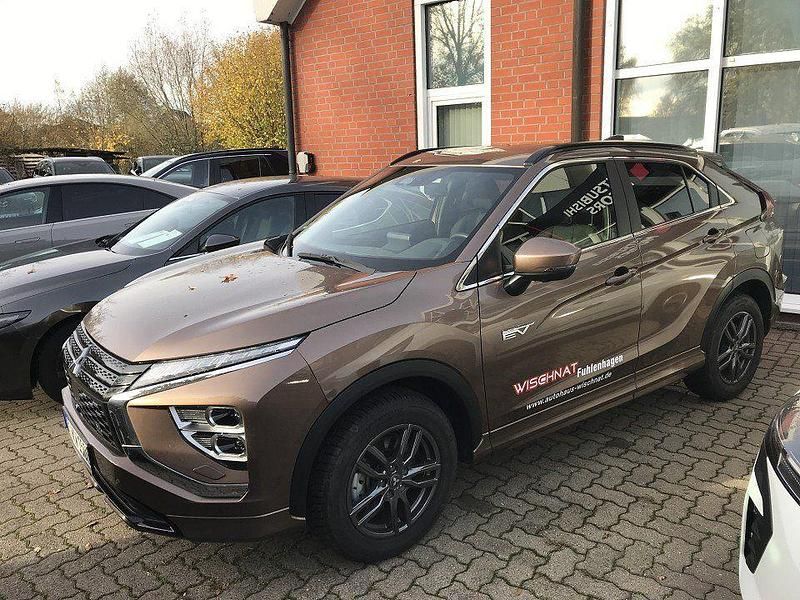 Second-hand Mitsubishi Eclipse Cross Select 188 CP (138 kW) 2023 SUV
