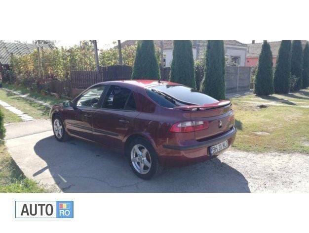 Rosu Utilizat 2003 Renault Laguna II Berlinǎ | 1.950 EUR (Puțin scump) - Imagine 1/4