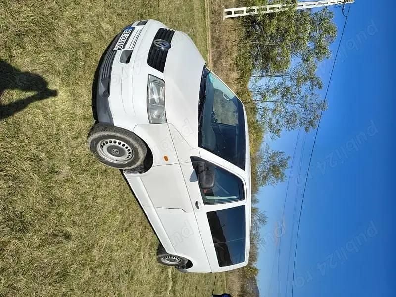 Utilizat 2004 VW T5 Van | 3.750 EUR (Preț OK) - Imagine 1/4