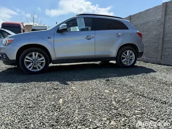 Utilizat 2011 Mitsubishi ASX SUV | 7.500 EUR (Puțin scump) - Imagine 1/4