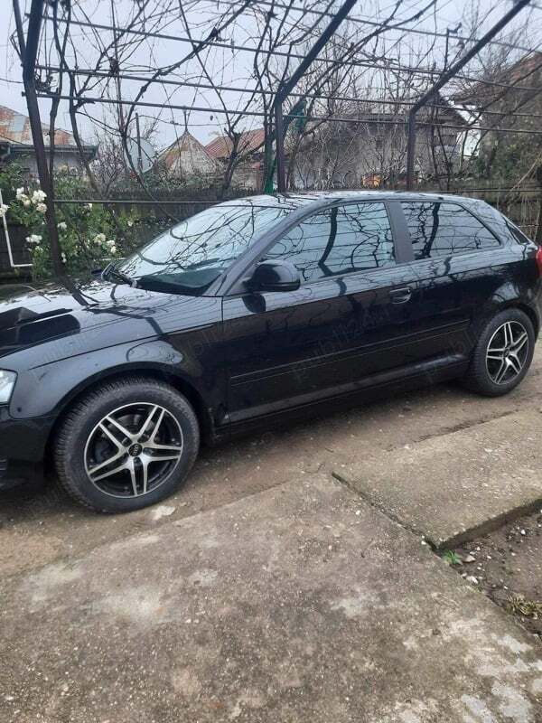Second-hand Audi A3 16 CP (11 kW) 2010 Berlinǎ