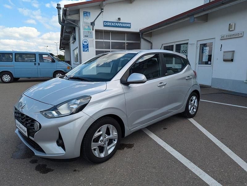 Second-hand Hyundai i10 Trend 84 CP (61 kW) 2021 Hatchback