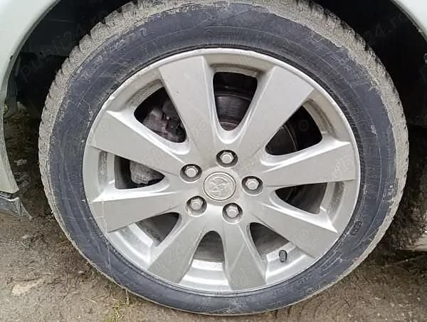 Second-hand Toyota Avensis 150 CP (110 kW) 2008 Berlinǎ