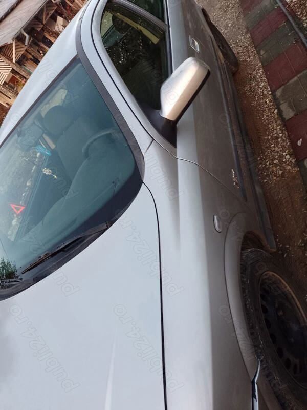 Gri Utilizat 2003 Opel Astra Coupe | 880 EUR - Imagine 1/4