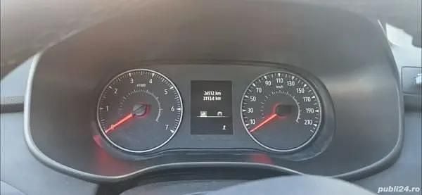 Alb Utilizat 2023 Dacia Sandero Extreme Berlinǎ | 13.500 EUR (Preț OK) - Imagine 1/4