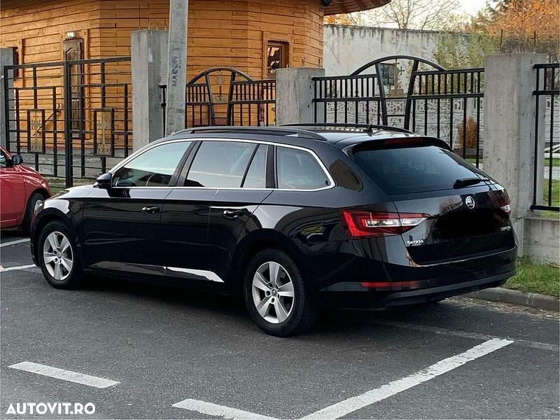 Second-hand Skoda Superb Style 150 CP (110 kW) 2017 Culoarenegru Break