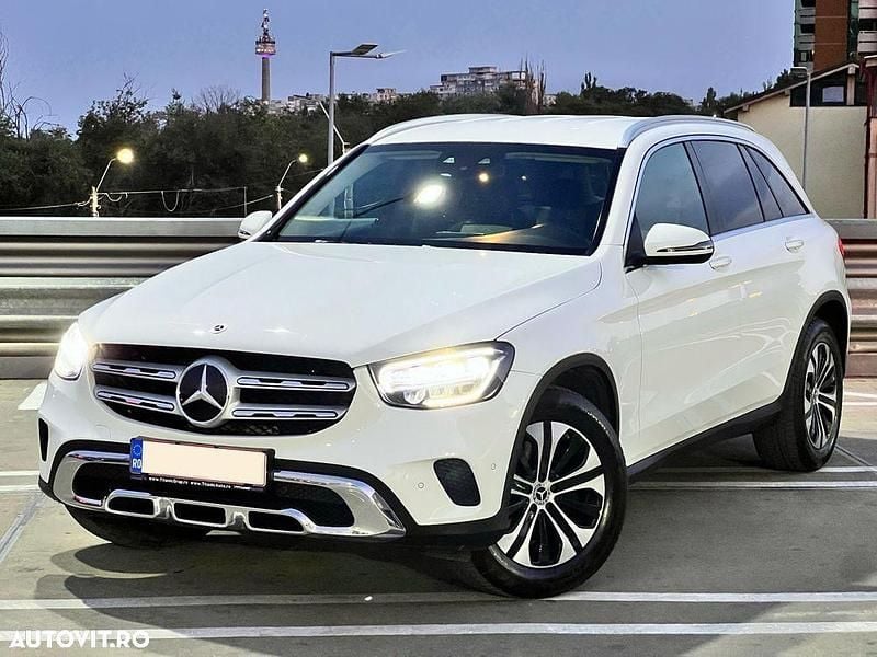 Alb Utilizat 2022 Mercedes GLC300 Exclusive SUV | 28.000 EUR (Super Preț) - Imagine 1/4