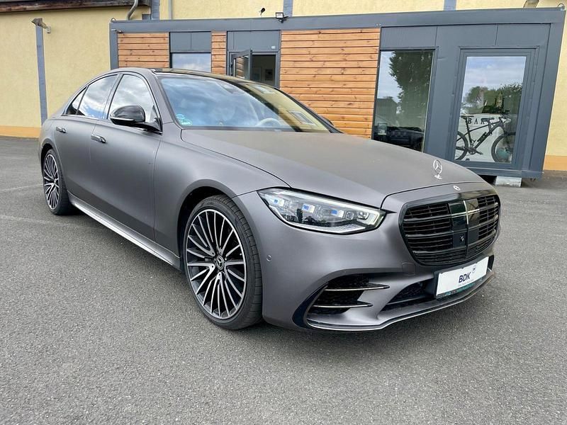 Second-hand 2023 Mercedes S580 AMG line Berlinǎ | 90.187 EUR - Imagine 1/1