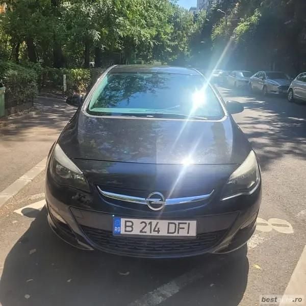 Utilizat 2015 Opel Astra Hatchback | 6.500 EUR (Preț OK) - Imagine 1/4