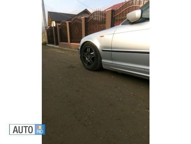 Second-hand BMW 320 150 CP (110 kW) 2003 Argintiu Berlinǎ