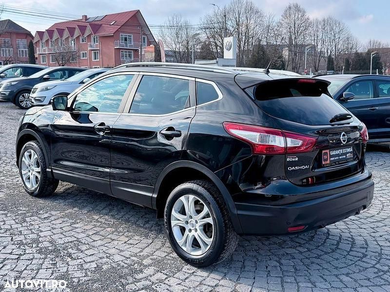 Second-hand Nissan Qashqai Tekna 130 CP (95 kW) 2014 Culoarenegru SUV
