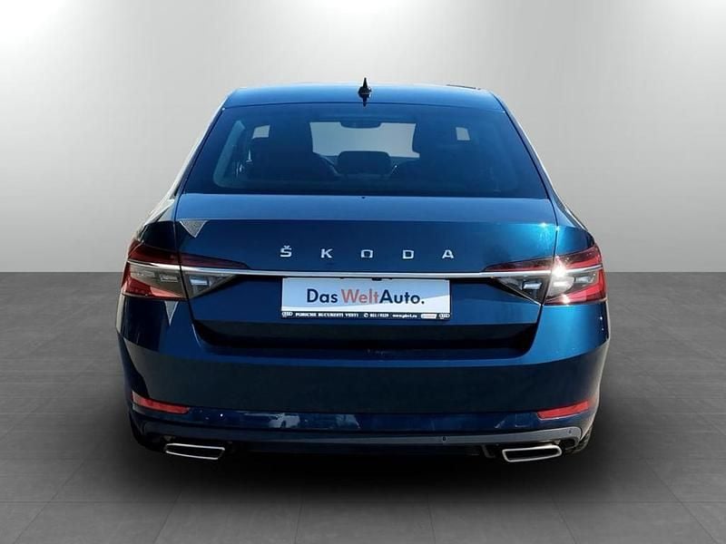 Second-hand Skoda Superb Style 280 CP (205 kW) 2021 Albastru mediu  normal