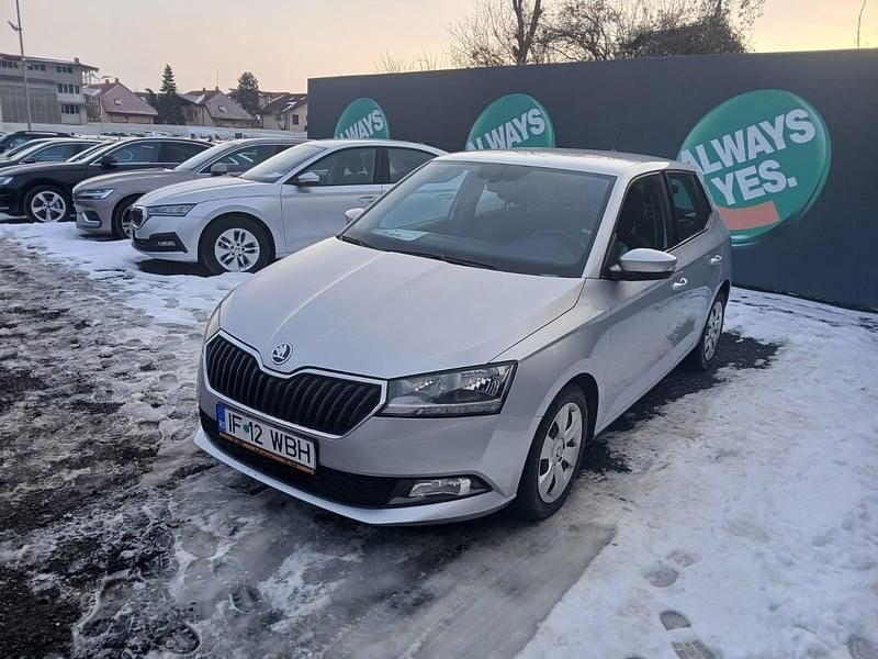 Gri Second-hand 2021 Skoda Fabia Hatchback | 10.750 EUR (Preț bun) - Imagine 1/4