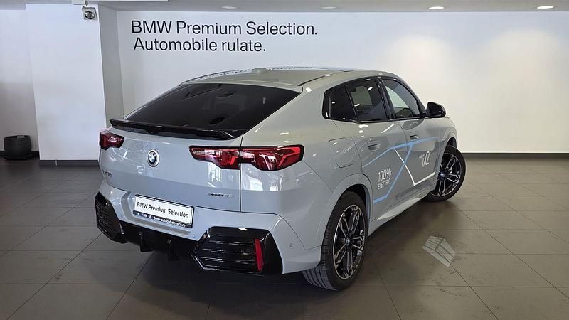 Second-hand BMW iX2 Comfort Edition 230 kW (313 CP) 2025 Gri brooklyn metalizat m metalizat SUV