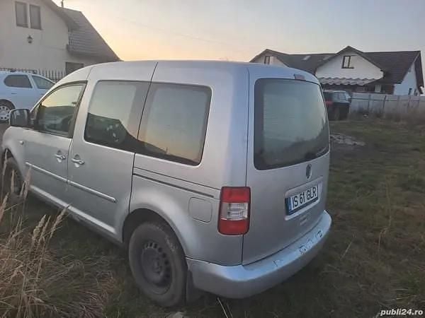 Utilizat 2005 VW Caddy Monovolum | 1.800 EUR (Preț OK) - Imagine 1/4