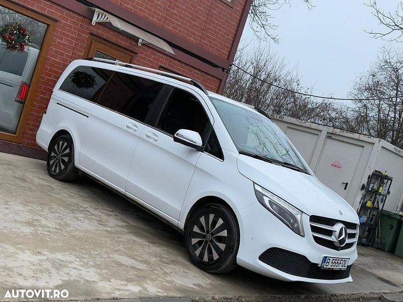 Alb Utilizat 2020 Mercedes V300 Avantgarde Monovolum | 43.000 EUR (Super Preț) - Imagine 1/4