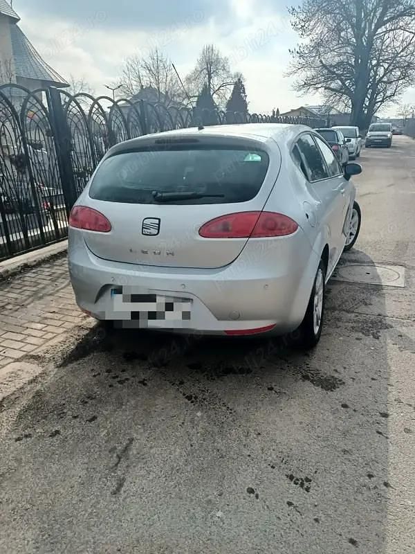 Second-hand Seat Leon 85 CP (62 kW) 2007 Gri Hatchback