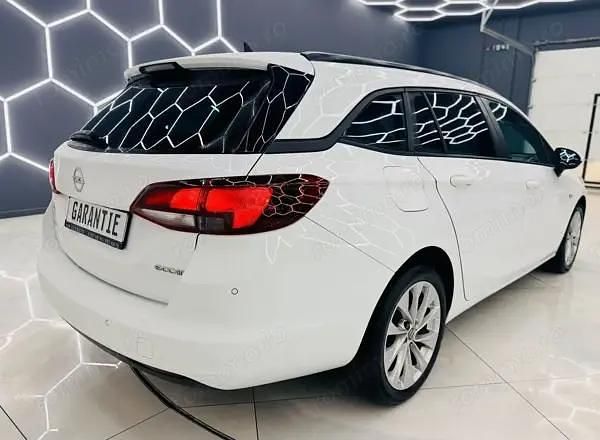 Second-hand Opel Astra Active 110 CP (80 kW) 2016 Culoarealb Break