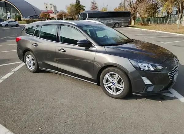Second-hand Ford Focus 120 CP (88 kW) 2020 Gri Break