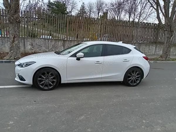 Second-hand Mazda 3 105 CP (77 kW) 2016 Hatchback