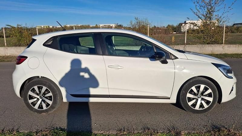 Second-hand Renault Clio V 145 CP (106 kW) 2022 Hatchback