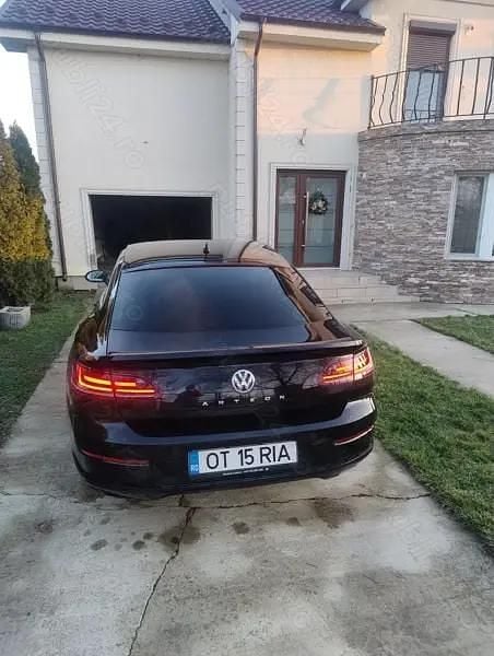 Second-hand VW Arteon 190 CP (139 kW) 2018 Culoarenegru Hatchback