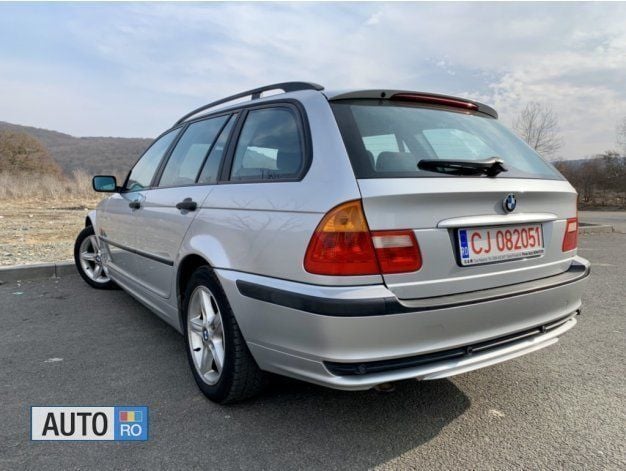 Second-hand BMW 320 Sport Line 136 CP (100 kW) 2000 Argintiu Break