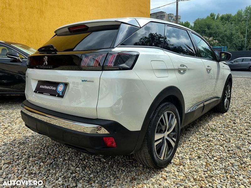 Second-hand Peugeot 3008 Allure 225 CP (165 kW) 2021 Alb SUV