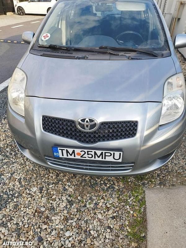 Culoaregri Utilizat 2008 Toyota Yaris | 4.750 EUR (Puțin scump) - Imagine 1/4