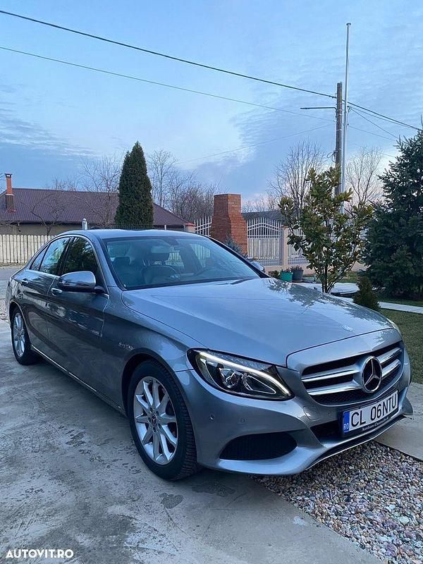 Second-hand Mercedes C200 184 CP (135 kW) 2016 Culoaregri Berlinǎ